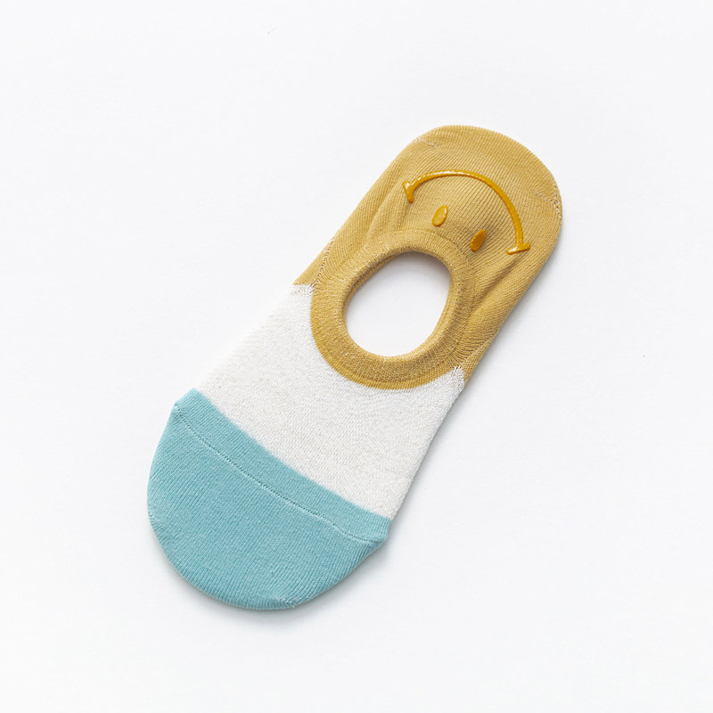 Calcetines de mujer a juego de color de algodón al por mayor con calcetines invisibles de silicona Primavera y verano tacón estampado en caliente cara sonriente calcetines de boca baja
