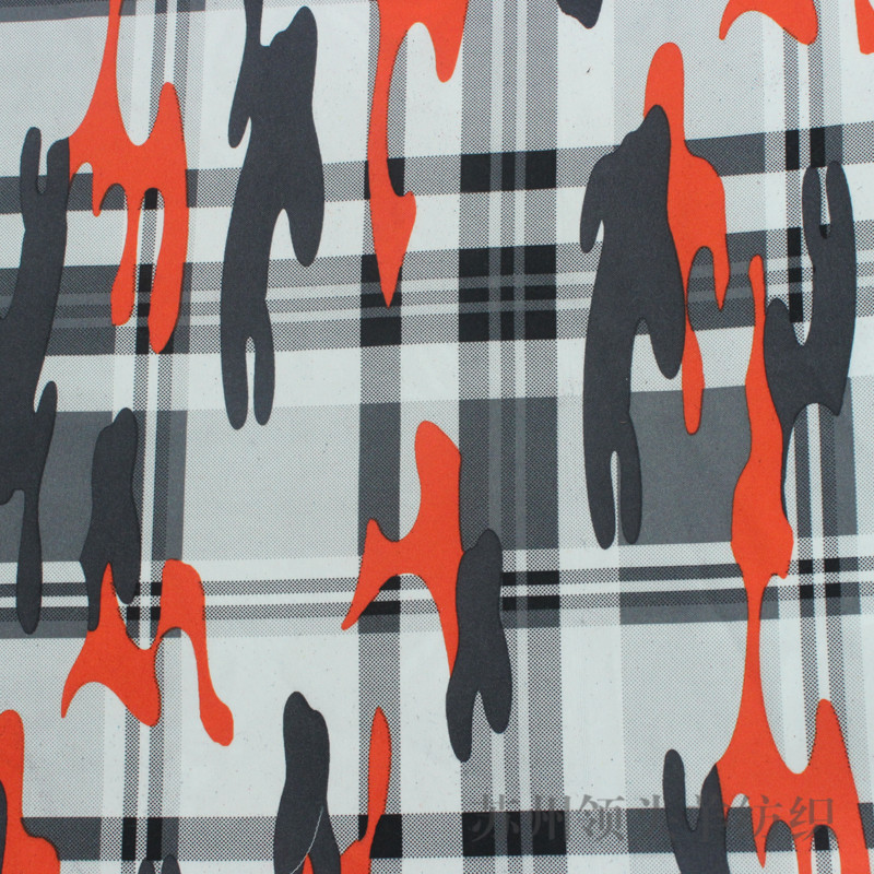 厂家供应300t缎面桃皮绒 印花斜纹沙滩裤服装布料缎面桃皮绒