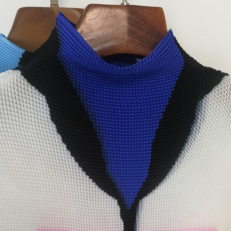 レディース長袖トップス 春夏新作 高伸縮性プリーツファッションプリントハイネックスリムTシャツ 三宅風インナーシャツ