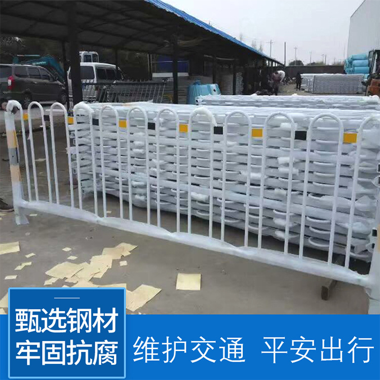 厂家京式护栏 道路市政锌钢护栏公路隔离栅 交通设施防护栏批发