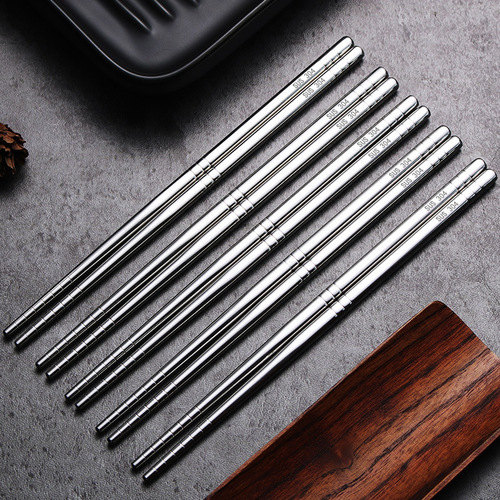 304 stainless steel chopsticks, insulated, Chinese-style household chopsticks, high temperature sterilizable, children's chopsticks manufacturer wholesale, logo can be added