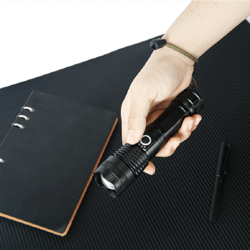 Cross-border USB flashlight outdoor aluminum high-intensity flashlight, new model with battery display, flashlight gift wholesale