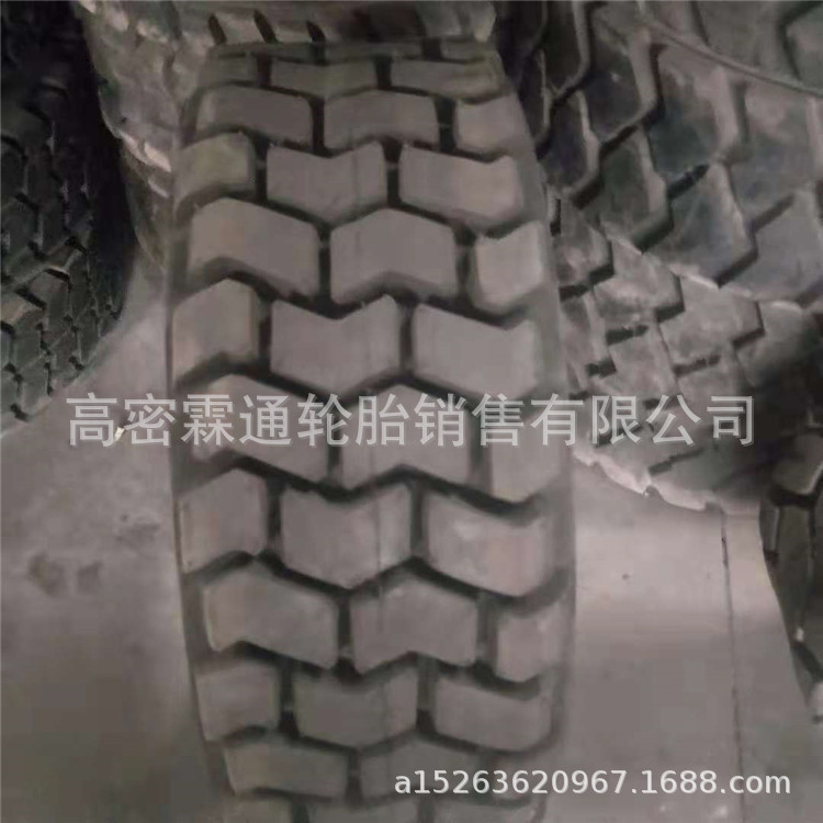 小型工程铲车轮胎10-16.5 12-16.5滑移装载机轮胎 小块花麻将花