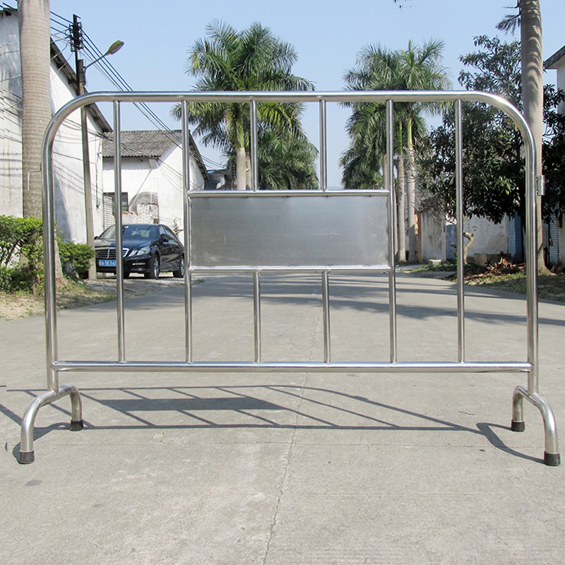 顺路科技1.5米带板不锈钢铁马 不锈钢围栏  安全铁马