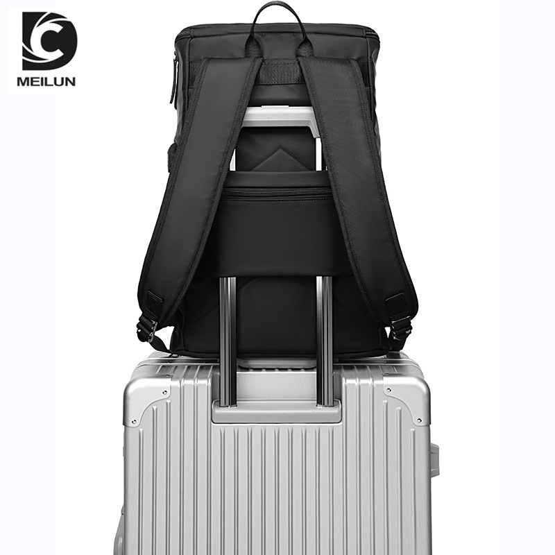 Waterproof Laptop Backpack For Men Large Capacity School Bag_voghion.com