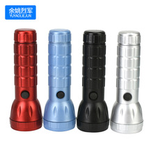 厂家供应仿金属喷漆塑料手电筒 多色可选塑料手电 LED灯批发