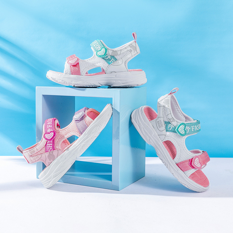 Girls sandals summer Korean pink love princess shoes cute girls sports sandals manufacturers wholesale