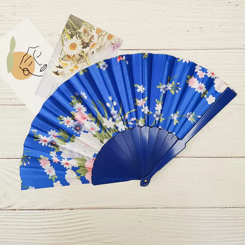 厂家绸布扇子彩塑料折叠扇中国风女士扇工艺礼品跨境货源西班牙扇