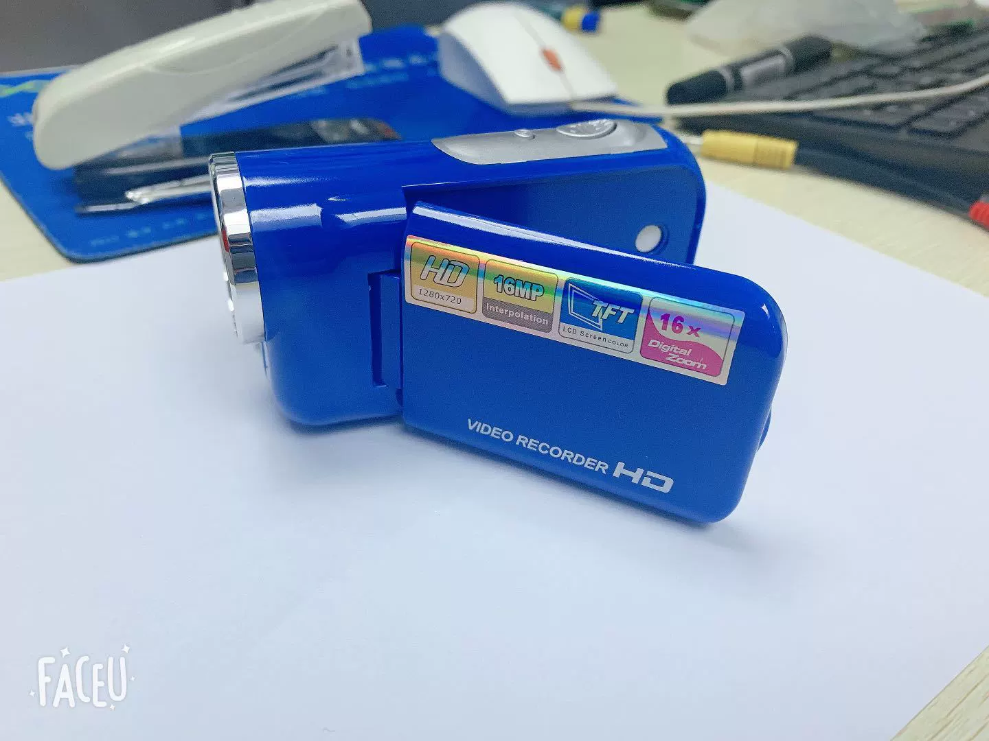 Digital camera DV-139/DV180, 16 MP (interpolated), 16× zoom, MicroSD, battery‑powered