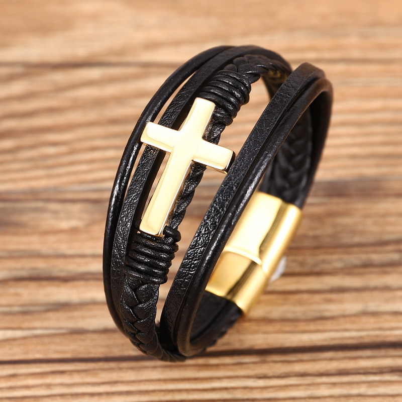 Cross-border selling European and American cross fashion bracelet wholesale stainless steel personality vacuum plating Bracelet Men Cross-border selling European and American cross fashion bracelet wholesale stainless steel personality vacuum plating Bracelet Men