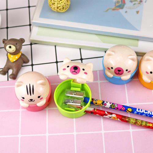 Korean version of cute animal type double hole pencil sharpener cartoon kitten bear pencil sharpener student stationery wholesale