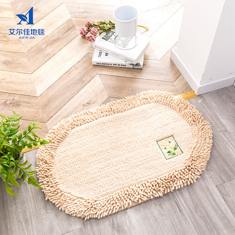 Carpet modern simple European plain chenille carpet bathroom anti-slip mat door mat in stock wholesale
