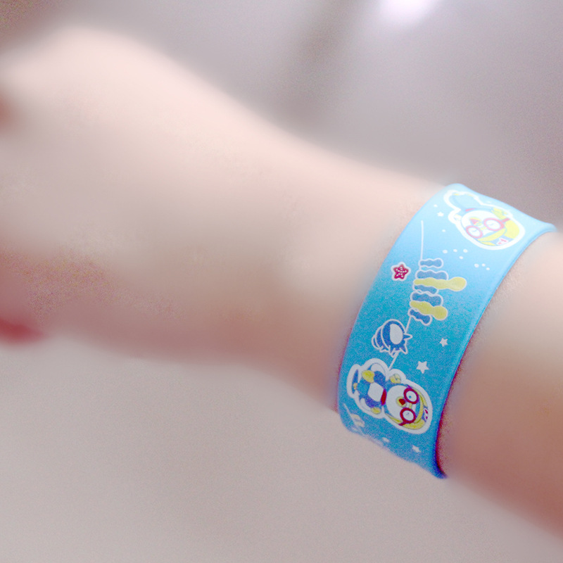 Fábrica modelo niños pop anillo de dibujos animados de silicona pop pulsera creativa pulsera de silicona Impresión de transferencia térmica