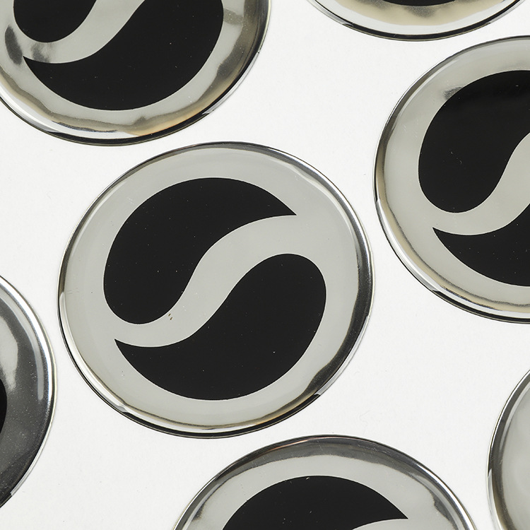 厂家批发LOGO标创意滴塑商标标牌透明水晶滴胶不干胶贴标丝印数码