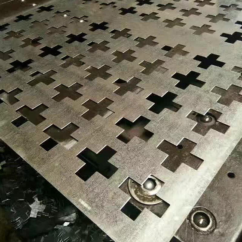 冲孔网板异形冲孔网梅花板冲孔筛板现货钢板网梅花孔冲孔网现货