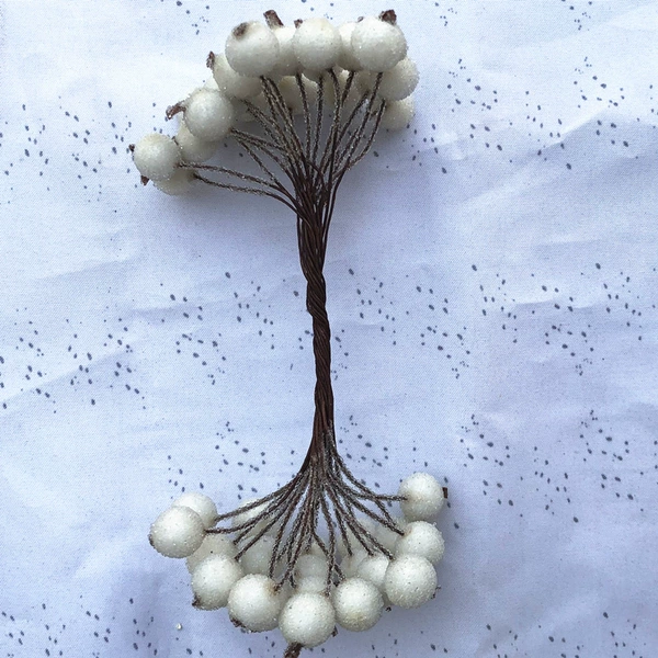 White pearl fruit