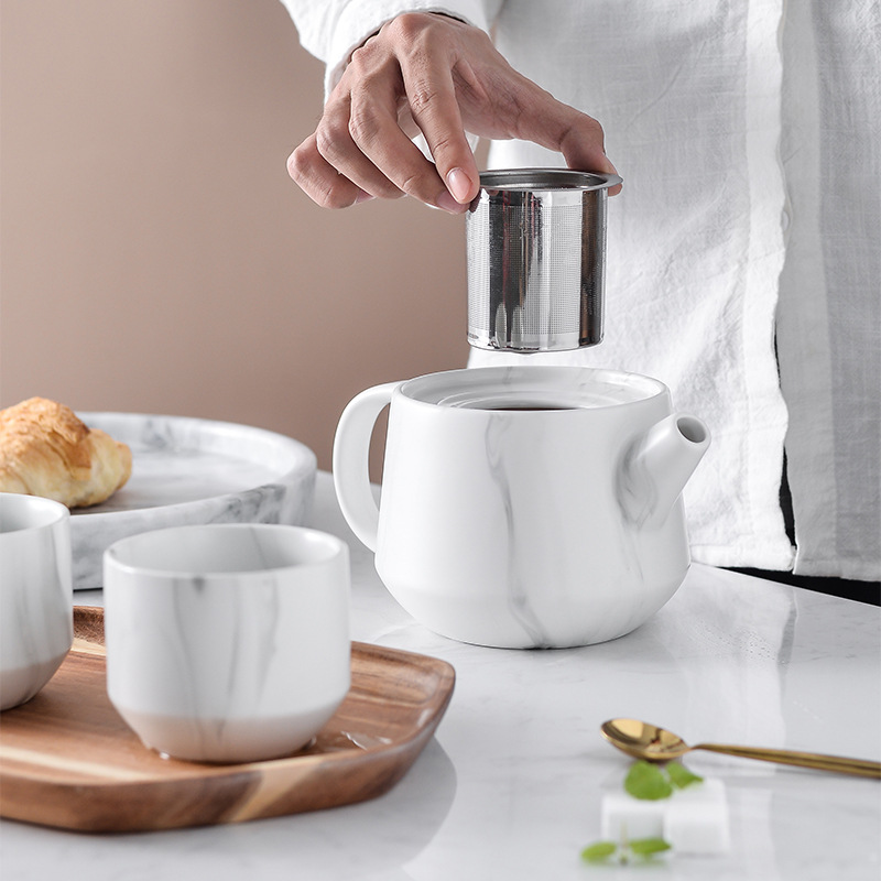 Regalo de alta gama Nordic creativo exquisita cubierta de madera perfumado té cerámica juego caja de regalo con bandeja de madera una olla dos tazas