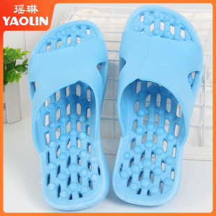 �ļ�ԡ�қ���ЬŮ�����Ů©ˮЬ�ӾӼ��U����ˮ��Ħϴ����Ь