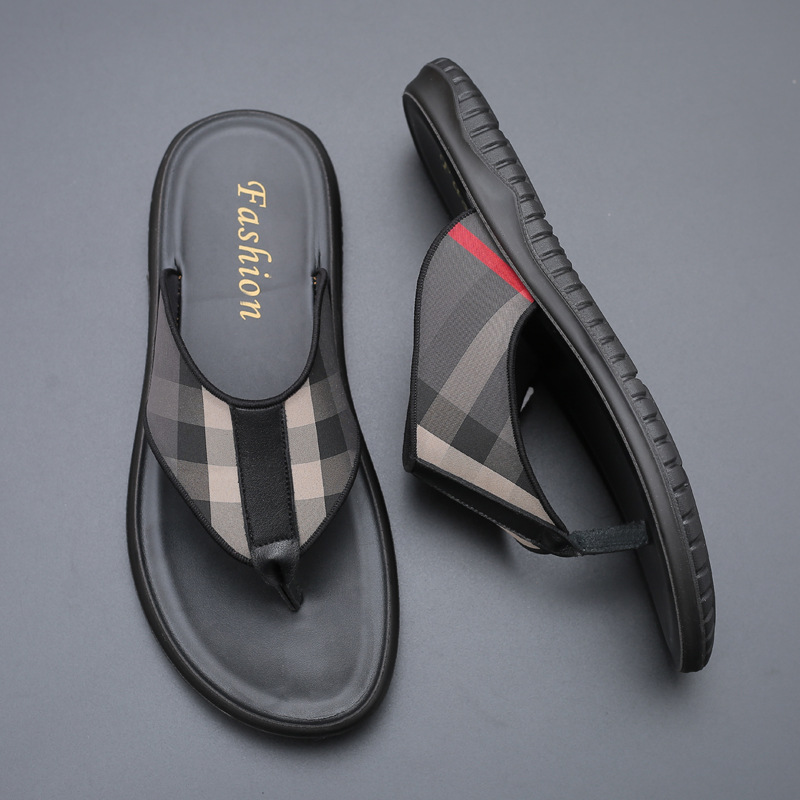 Chanclas para hombre verano 2021 nuevas zapatillas Sandalias antideslizantes de moda al aire libre Sandalias de personalidad romana de Vietnam