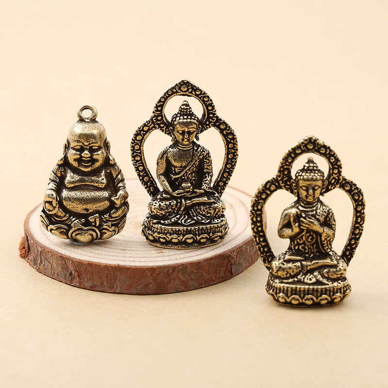 New vintage brass ornaments car key chain pendant Buddha statue peace pendant handmade collectible manufacturers wholesale