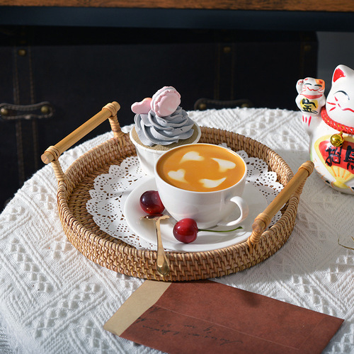 Cooking tea around the stove, handmade rattan woven desserts and snacks, high-looking light luxury storage snacks, snack trays and baking accessories