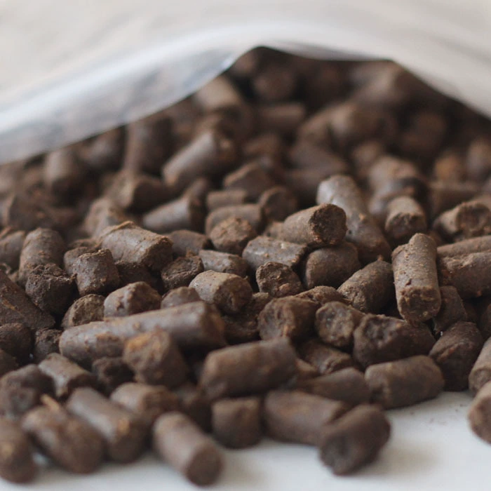 Гранулированный куриный помет для овощей ферментированный куриный помет Pure Chicken Manure 40 кг