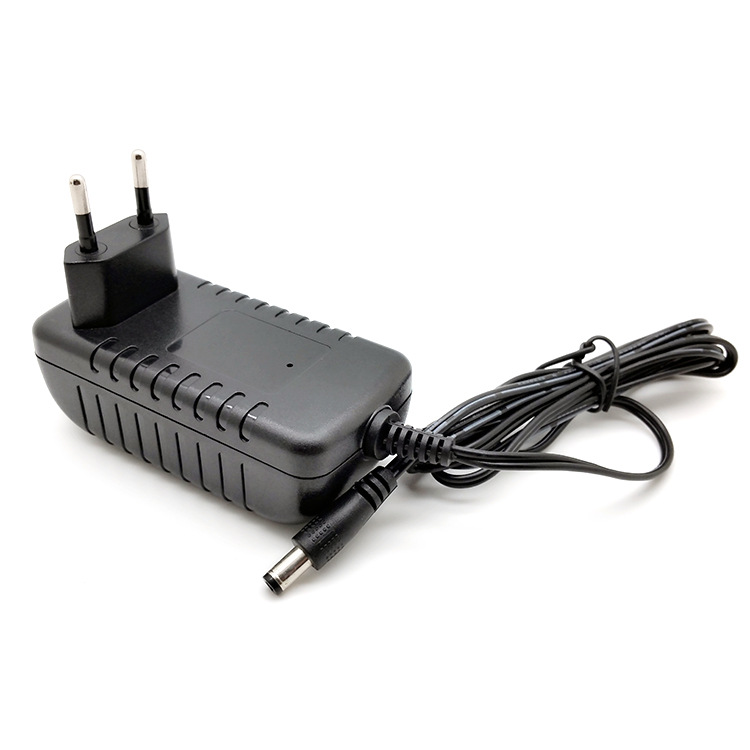 产销批发9V3A电源适配器 欧标插头CE/ROHS认证欧规9V3ADC5521