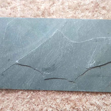 绿色板岩踏步石青石板锈板机械拉丝板 不规则汀步石绿石英价格