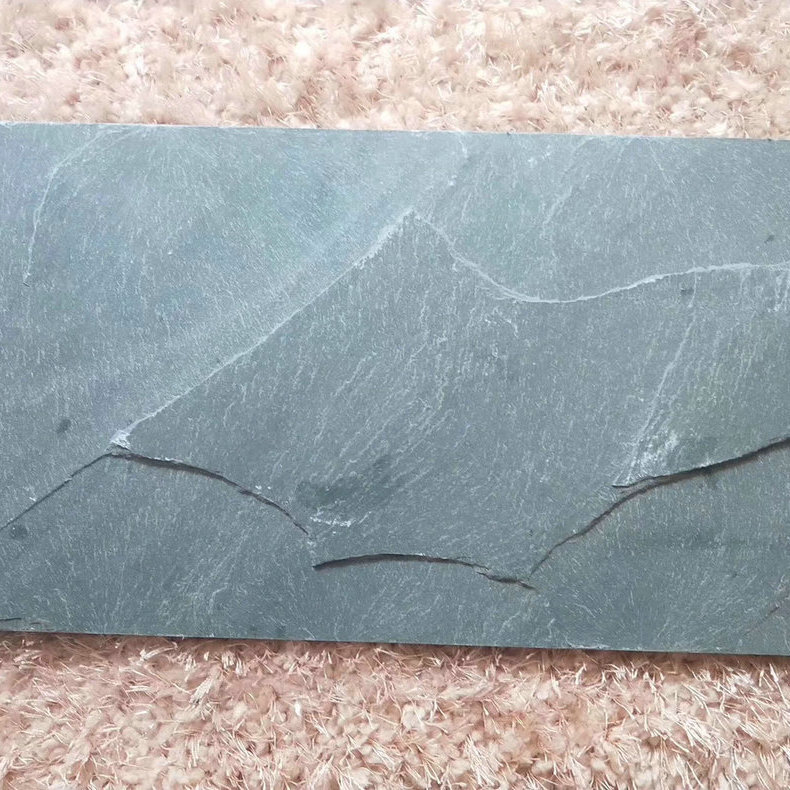绿色板岩踏步石青石板锈板机械拉丝板 不规则汀步石绿石英价格