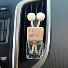 汽车风口香水瓶车载空调出风口香薰瓶可转动夹子车载空调口摆件