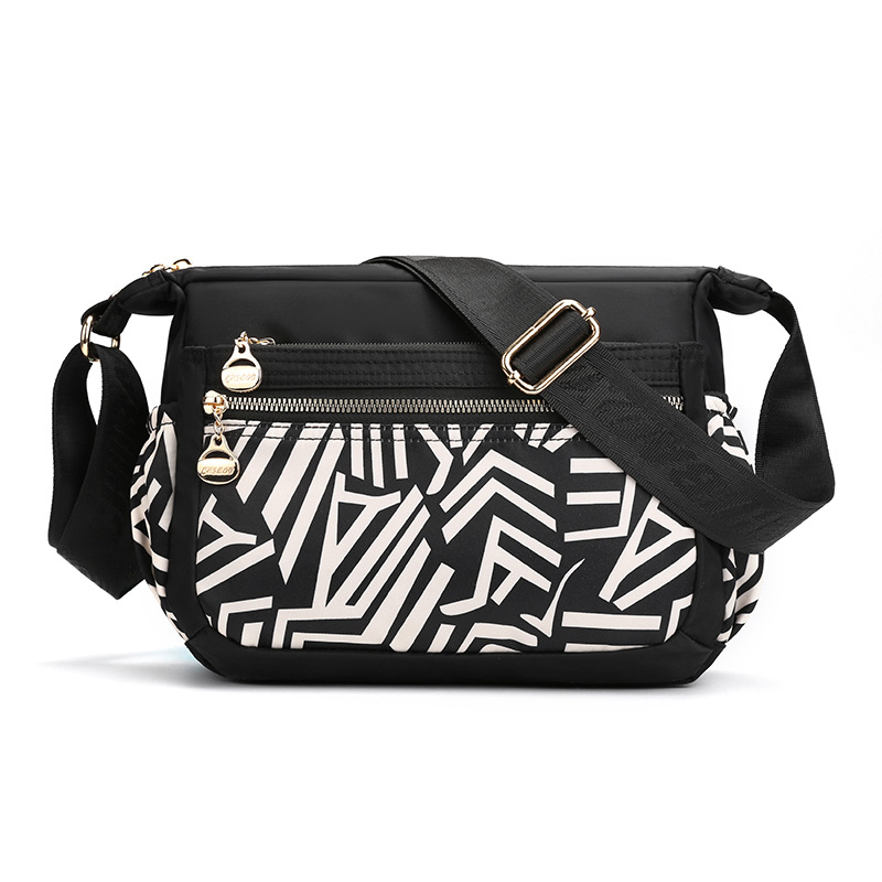 Chippo 2024 nuevo elefante árbol belleza solo hombro bolso femenino al por mayor nylon impreso casual mochila inclinada