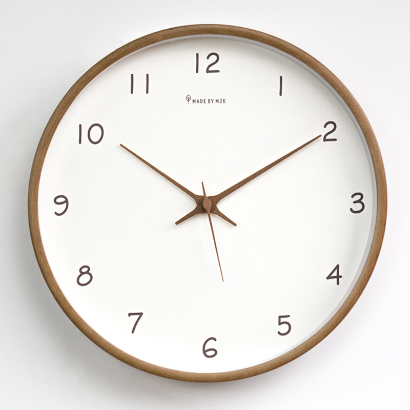MJK modern minimalist clock solid wood wall clock living room home fashion personalized Creative mute light luxury Nordic clock