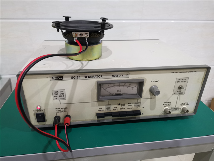 杂音产生器 阳光8121C 噪声发生器 粉红噪声 喇叭寿命测试仪