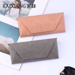 Handmade eyeglass case with lamb pattern flip cover, soft, retro, literary, portable, high-end, and resistant to pressure - Korean style sunglasses case