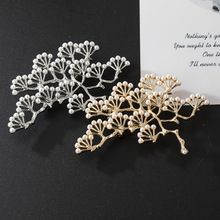 新款满珍珠古松树胸针合金女士花卉精美胸章外贸跨境胸针工厂货源