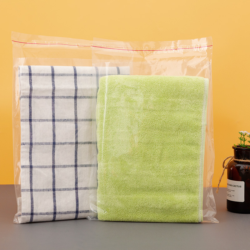 En stock venta al por mayor pe bolsa autoadhesiva transparente bolsa de embalaje de ropa bolsa adhesiva embalaje de ropa bolsa de plástico suave