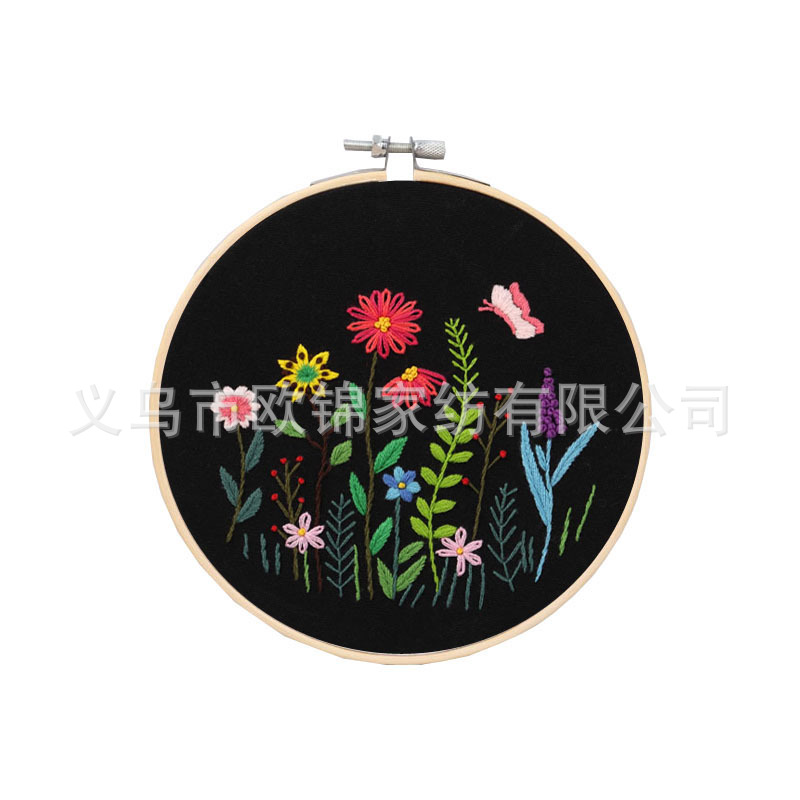 Hecho a mano DIY material de bordado Paquete de estilo europeo mariposa fresca danza floral flores y plantas en blanco y negro kit de costura de mariposa