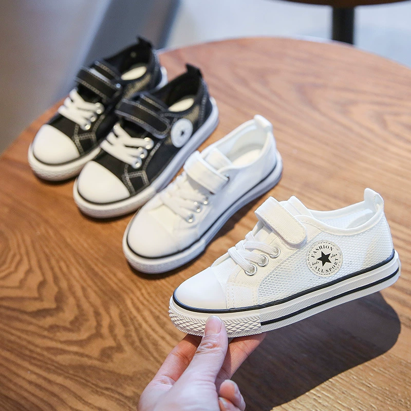 Детские дышащие кеды из холщовой ткани, летняя новинка 2024 года, модные детские кроссовки, сетчатые белые кеды для девочек