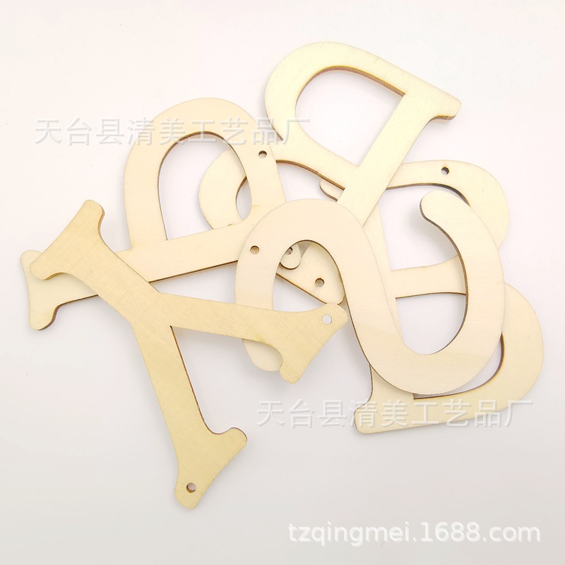26 troncos etiquetas de letras inglesas decoraciones de madera letras de color de madera colgantes de piezas de madera