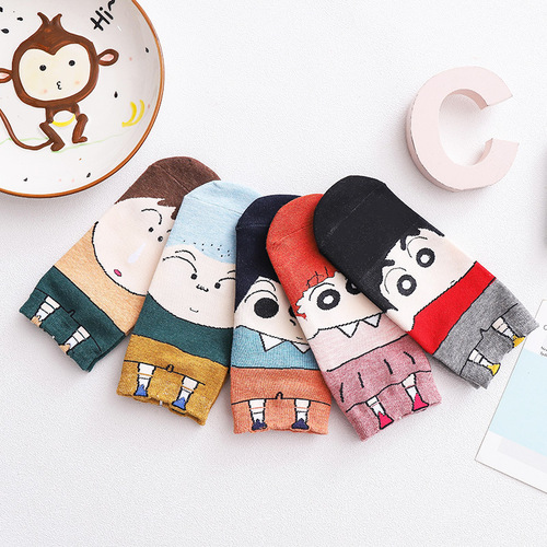 New Arrival Socks: Adorable Cartoon Designs, Korean-style Casual Women's Socks—Crayon Shin-chan Low-cut Short Socks Available for Wholesale
