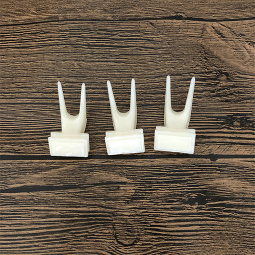 Bird cage fruit spear mynah bird starling diet spear bird cage accessories bird fruit spear plastic bird supplies and tools