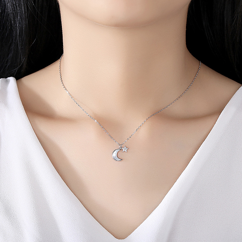 Celebridad en línea Singapur S925 plata esterlina Luna estrella COLLAR COLGANTE nicho simple diseño estrella clavícula cadena femenina