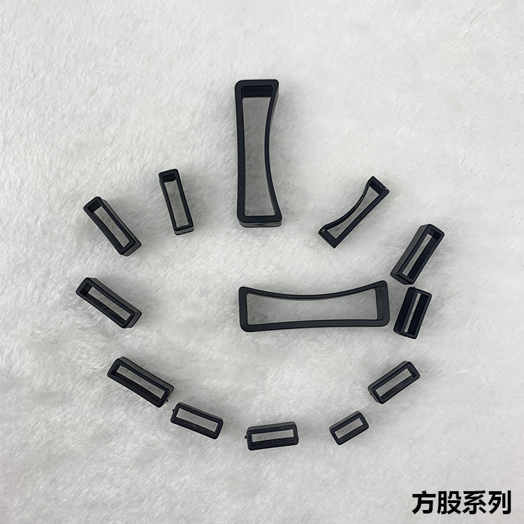 Manufacturers supply pet belt accessories webbing non-slip buckle plastic belt buckle pet flat belt webbing square strand can be fixed color