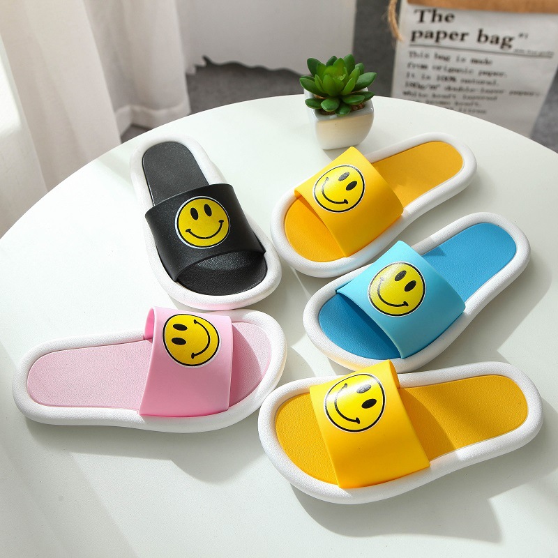 Children's Smiling Face Sandals, Women's Summer Kidsren's Shoes, Bathroom Bathing Home Non-Slip Slippers Popular 26-36