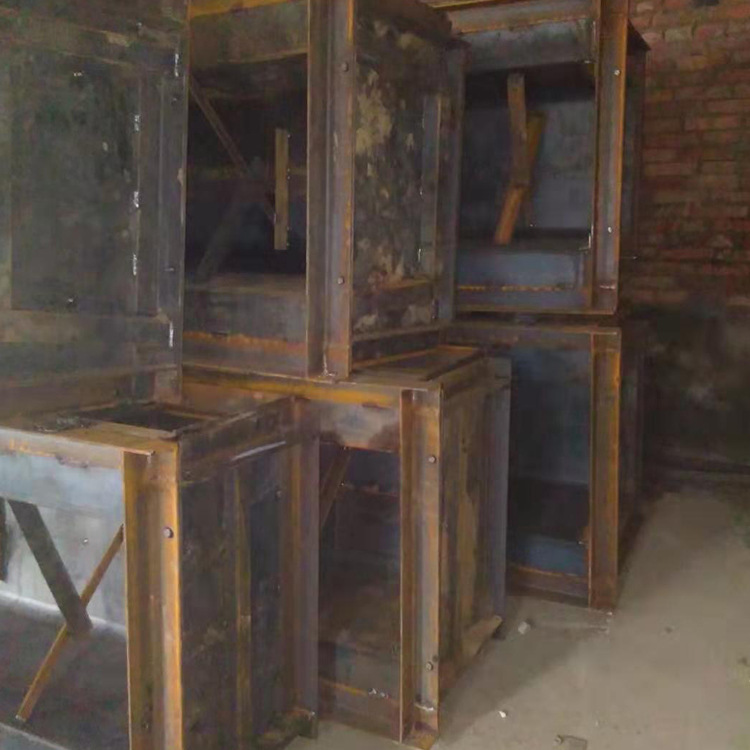 水泥U型流水槽钢模具 供应边坡流水槽模具排水槽钢模具电缆槽模具