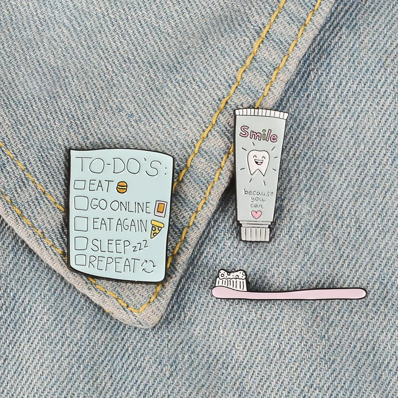 High-end bag accessory, badge, creative cute brooch, toothpaste, toothbrush