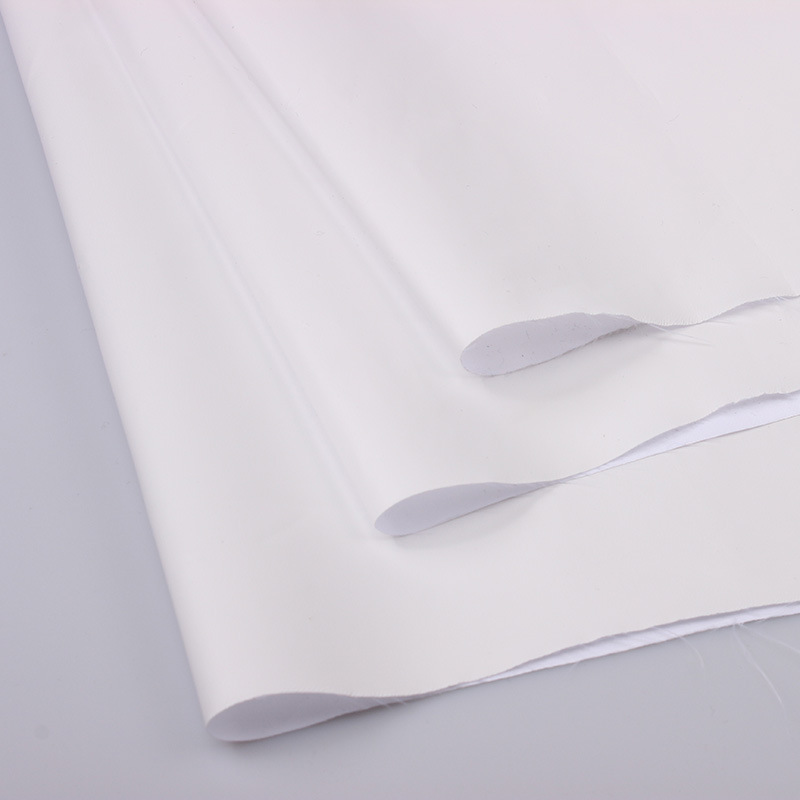 210T涤塔夫复合透气PE膜透湿防水防飞沫防尘一次性防护用品面料