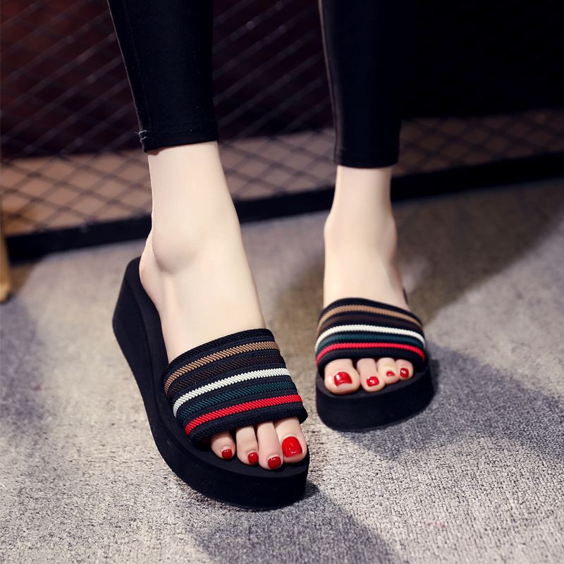 Slippers Women's Summer Foam Sandals and Slippers High Heel Thick-soled Non-slip Slides Fashionable Outwear Striped Korean Style Beach Shoes