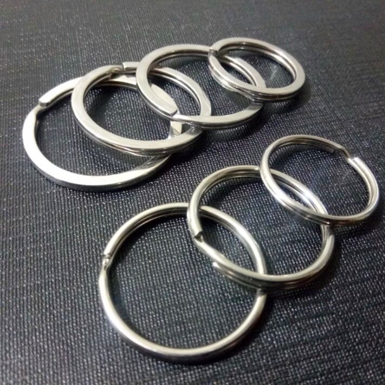 Factory wholesale metal flat key ring double smooth key ring ring stainless steel car keychain accessories