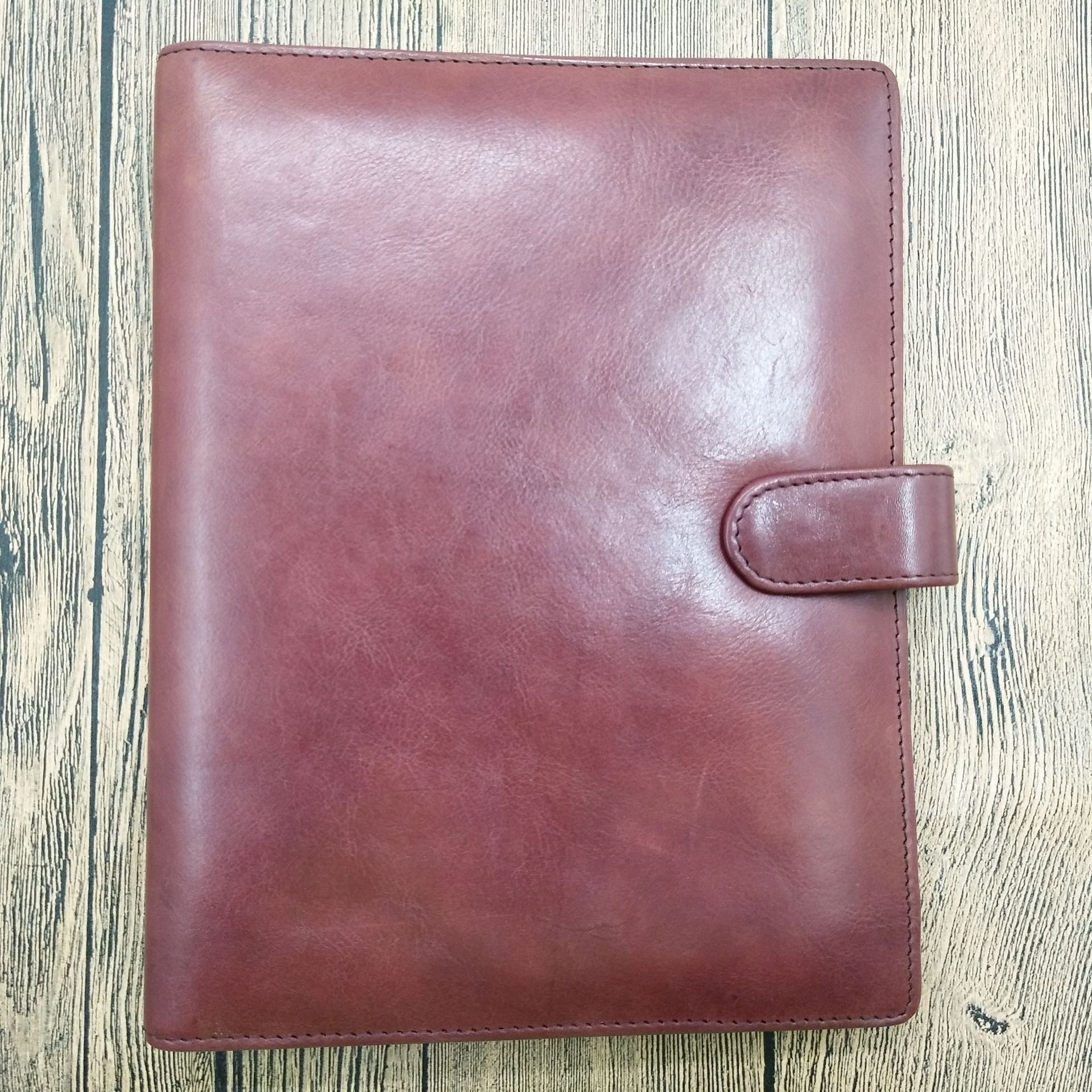 复古头层真皮活页记事本皮套订 制logo厂家a5礼品笔记本册批量做